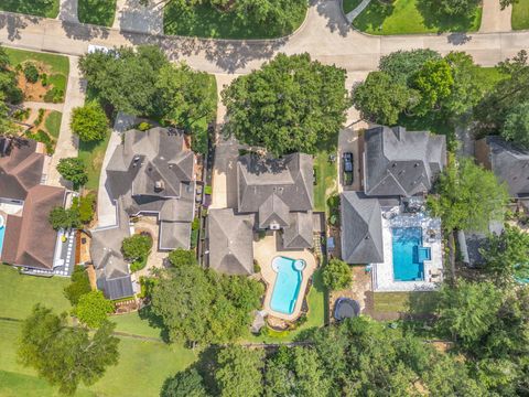 Tiny photo for 142 W Shadowpoint Circle, The Woodlands, TX 77381 (MLS # 79252461)