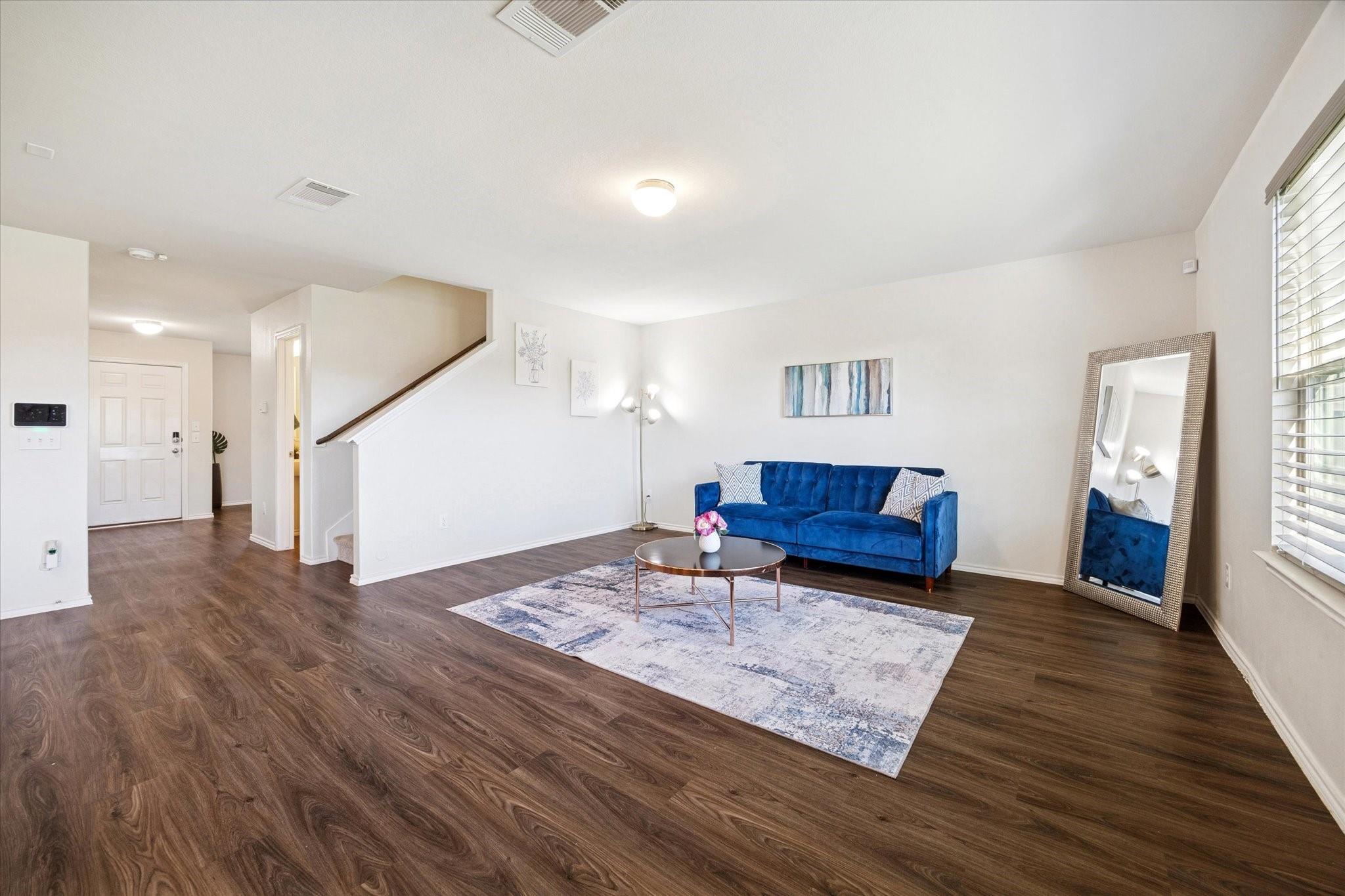 1606 Avocet Way