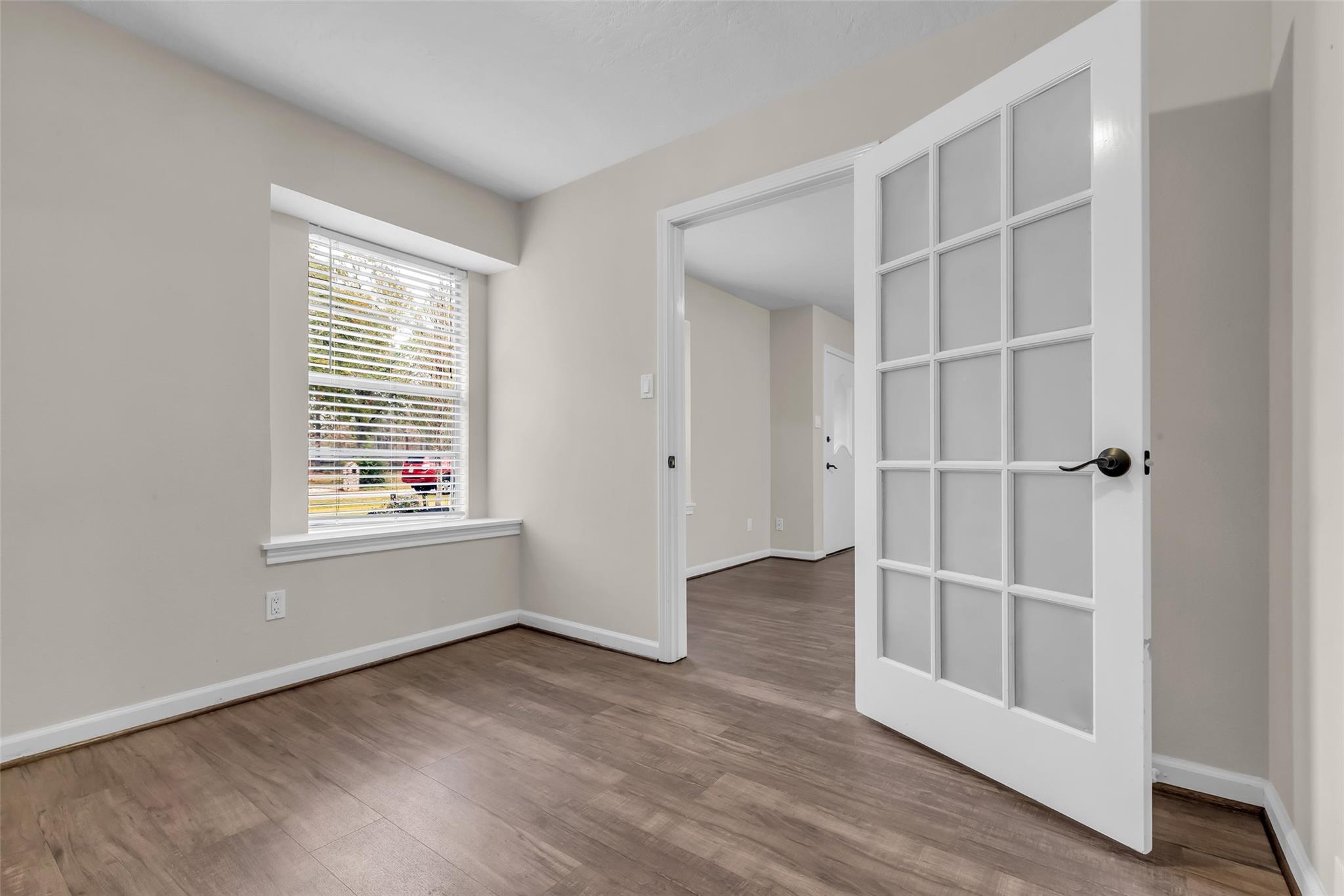 2610 Mockingbird Lane