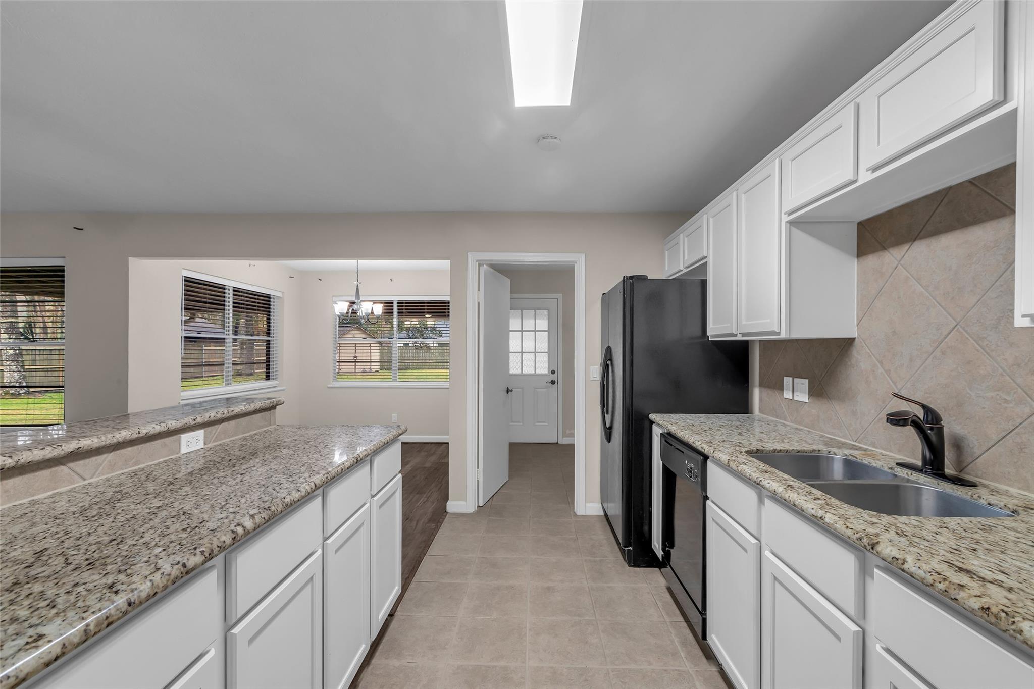 2610 Mockingbird Lane