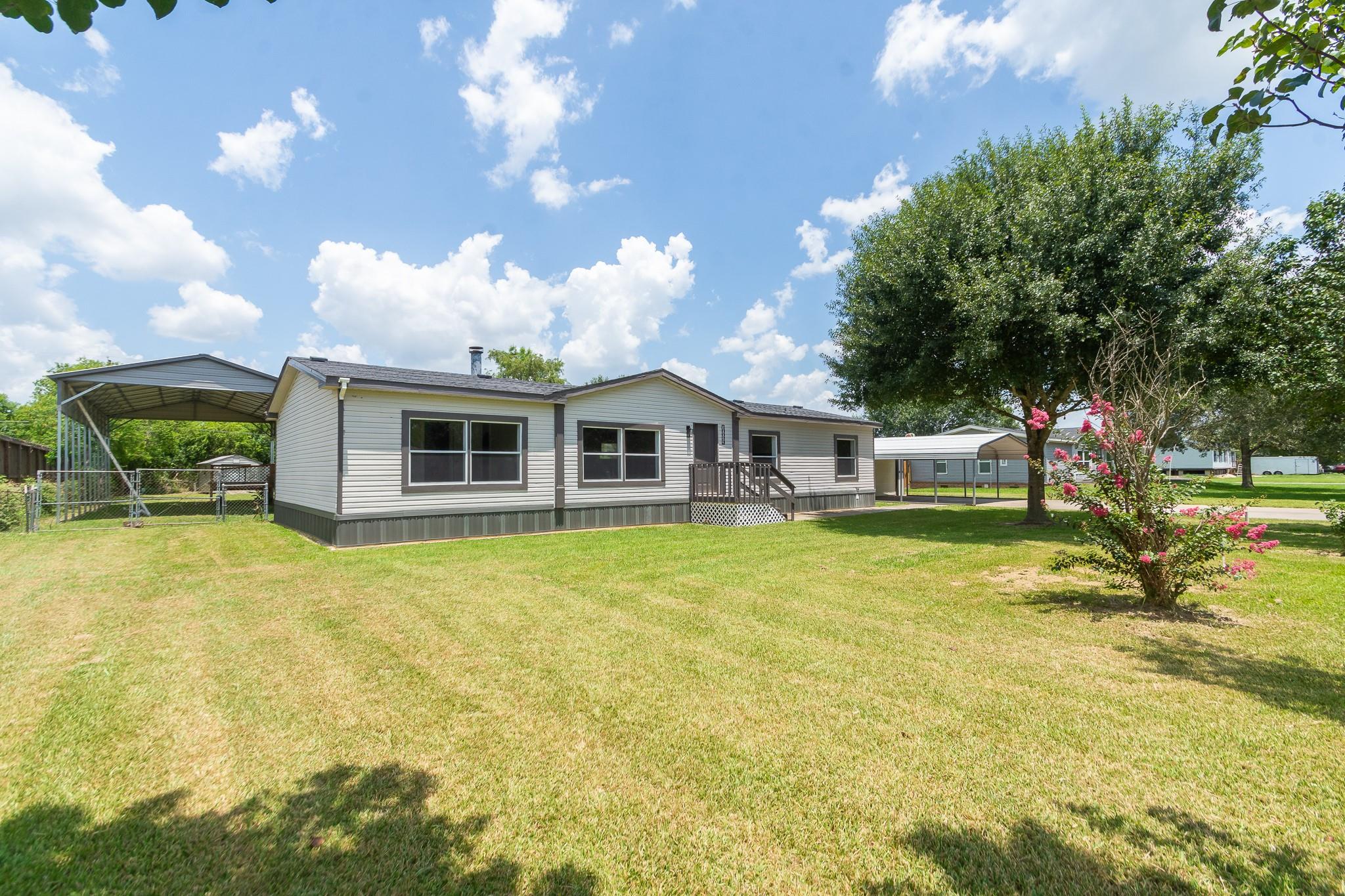 10023 S Country Drive