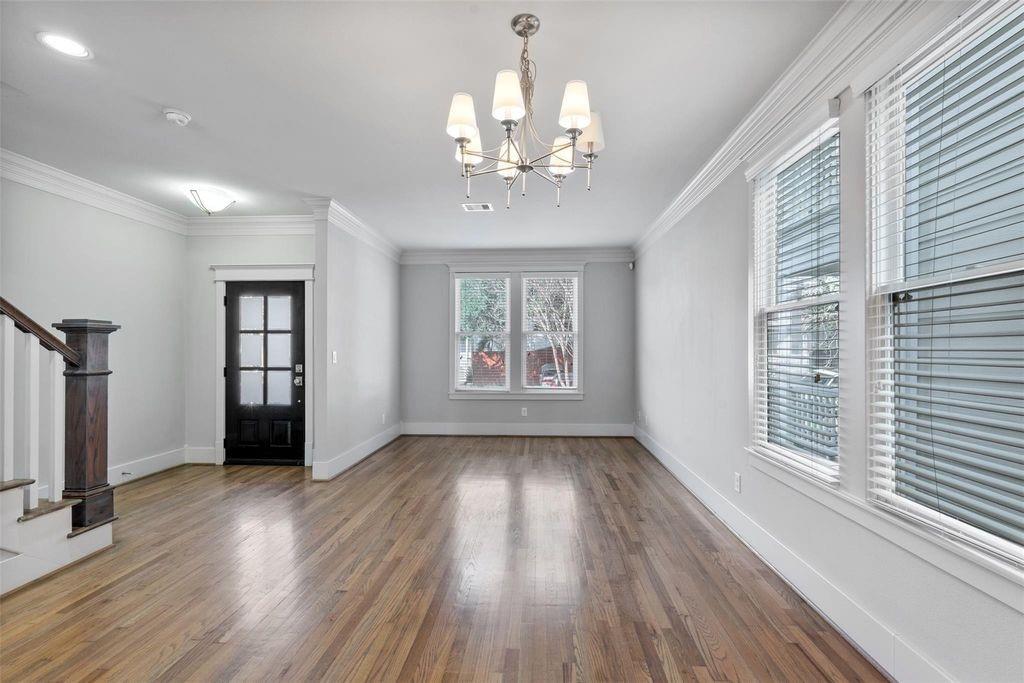 434 W 27th Street