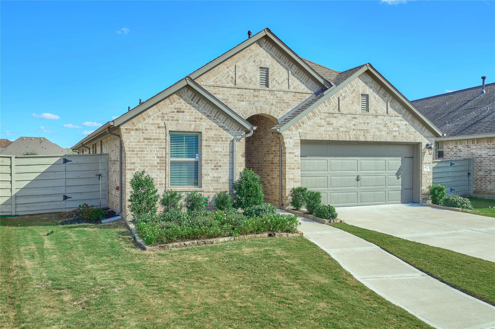 4523 Stone Ridge Lane