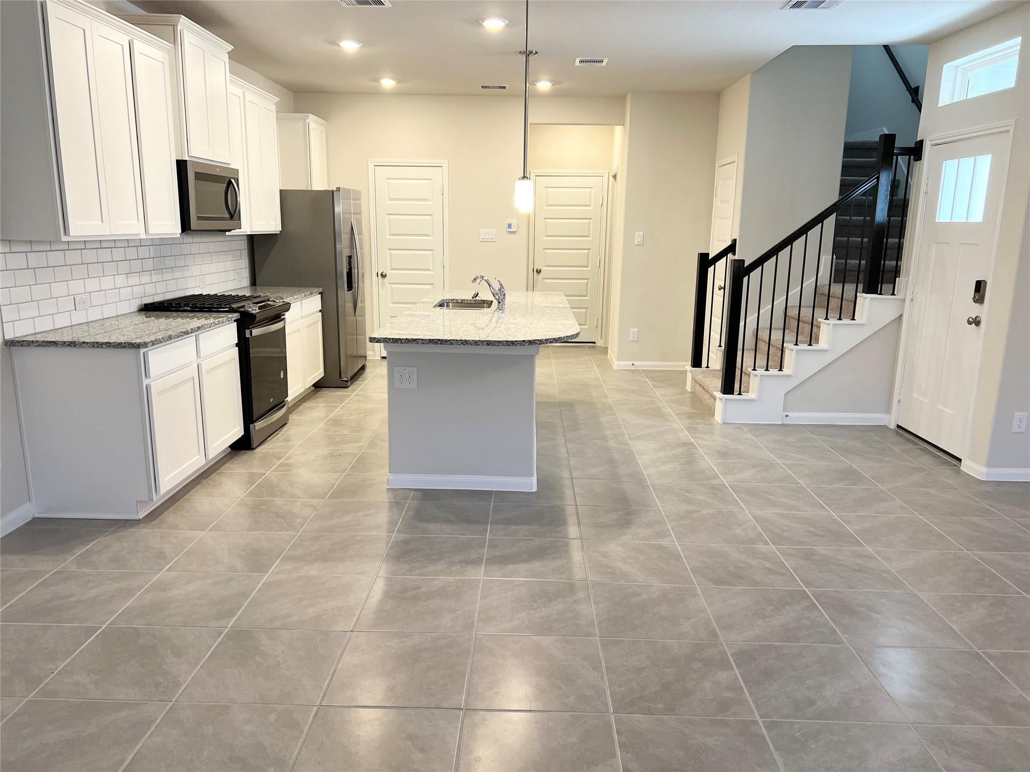 705 Seabreeze Drive