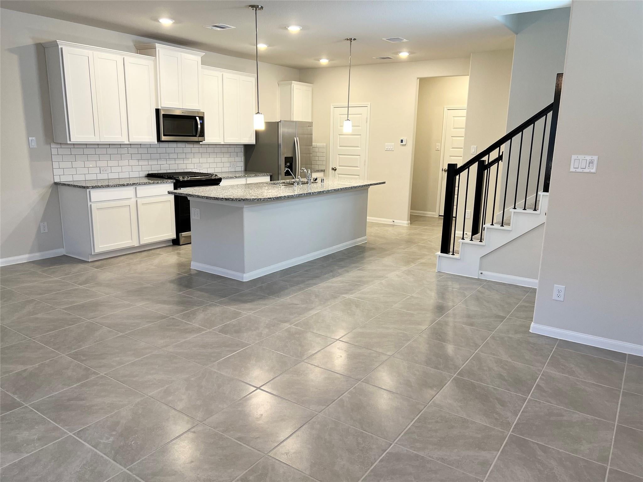 705 Seabreeze Drive