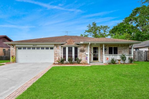 Homes For Sale - 8407 Bandridge Road<br/> Harris County, La Porte, TX 77571