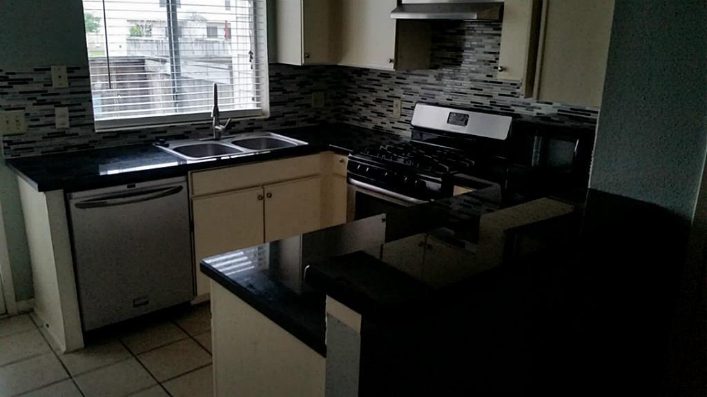 2910 Grants Lake 806