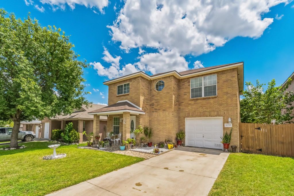 Photo of 10718 Judie Allen, San Antonio, TX 78254 (MLS # 78177112)
