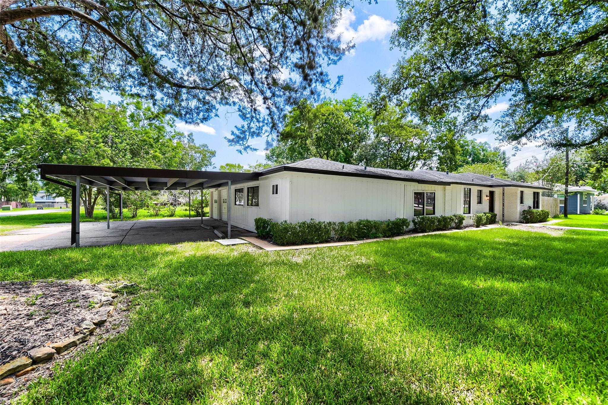 205 Morningside Drive
