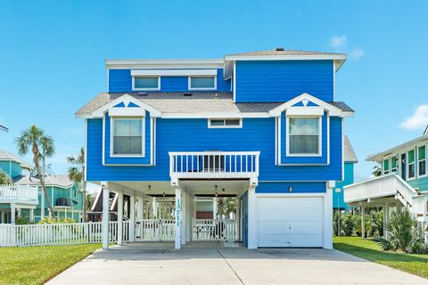 Photo of 13711 Pirates Beach Boulevard, Galveston, TX 77554 (MLS # 36705353)