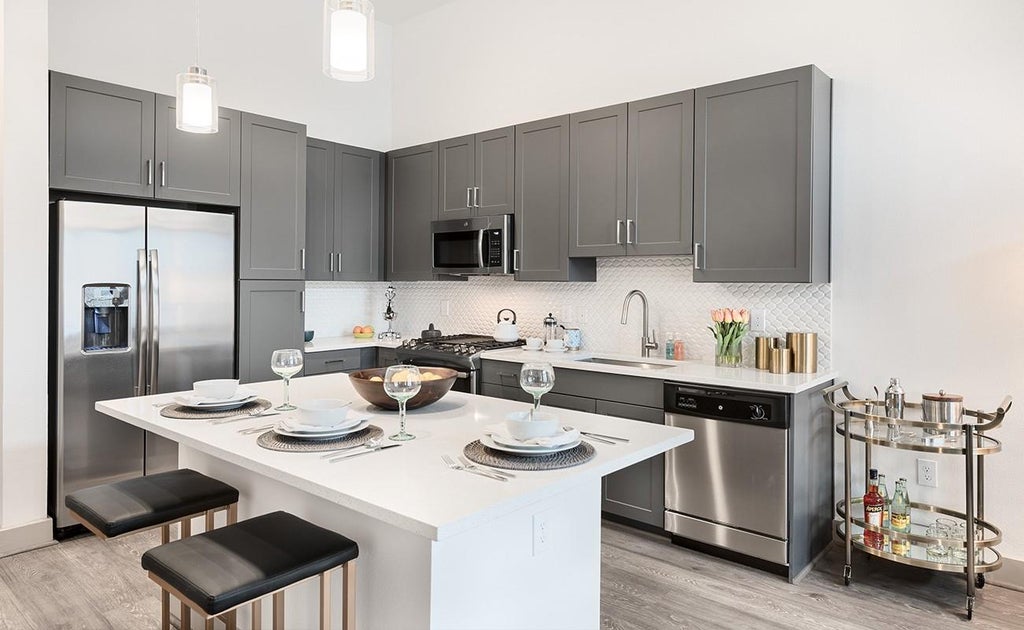 Photo of 160 Birdsall Street #1124, Houston, TX 77007 (MLS # 93746550)