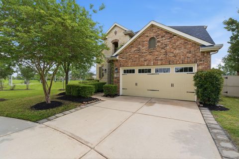 Photo of 1505 City Nights Way, Houston, TX 77047 (MLS # 71987771)