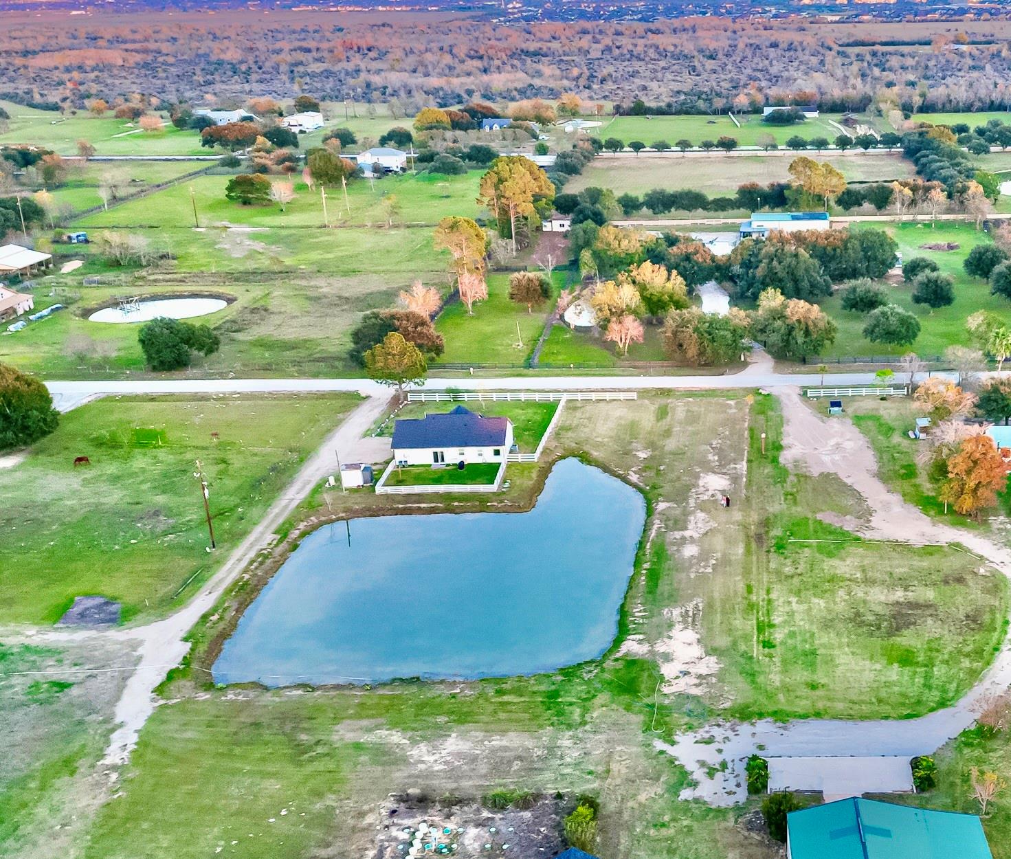 6702 S Mallard Drive