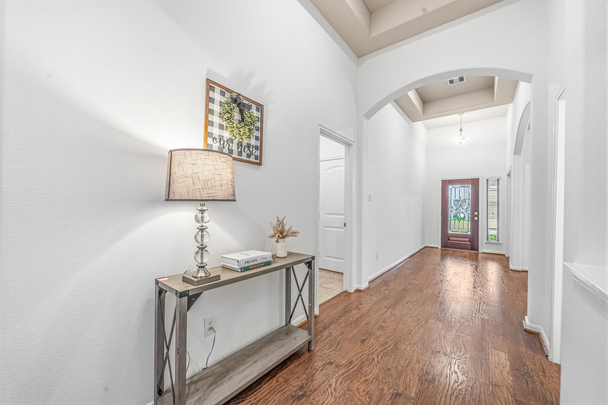 1806 Oak View Lane