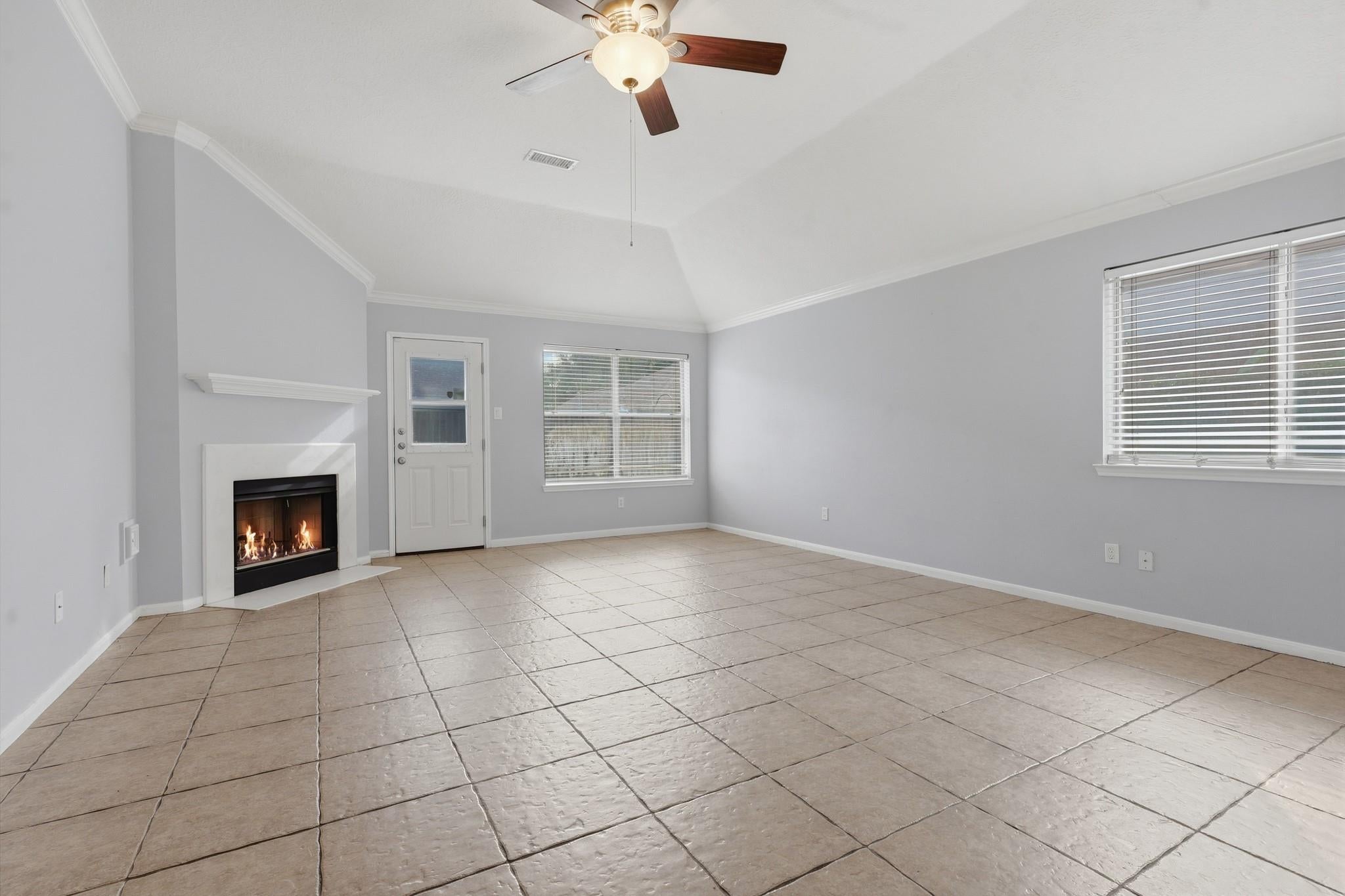 1242 Hunter Wood Drive