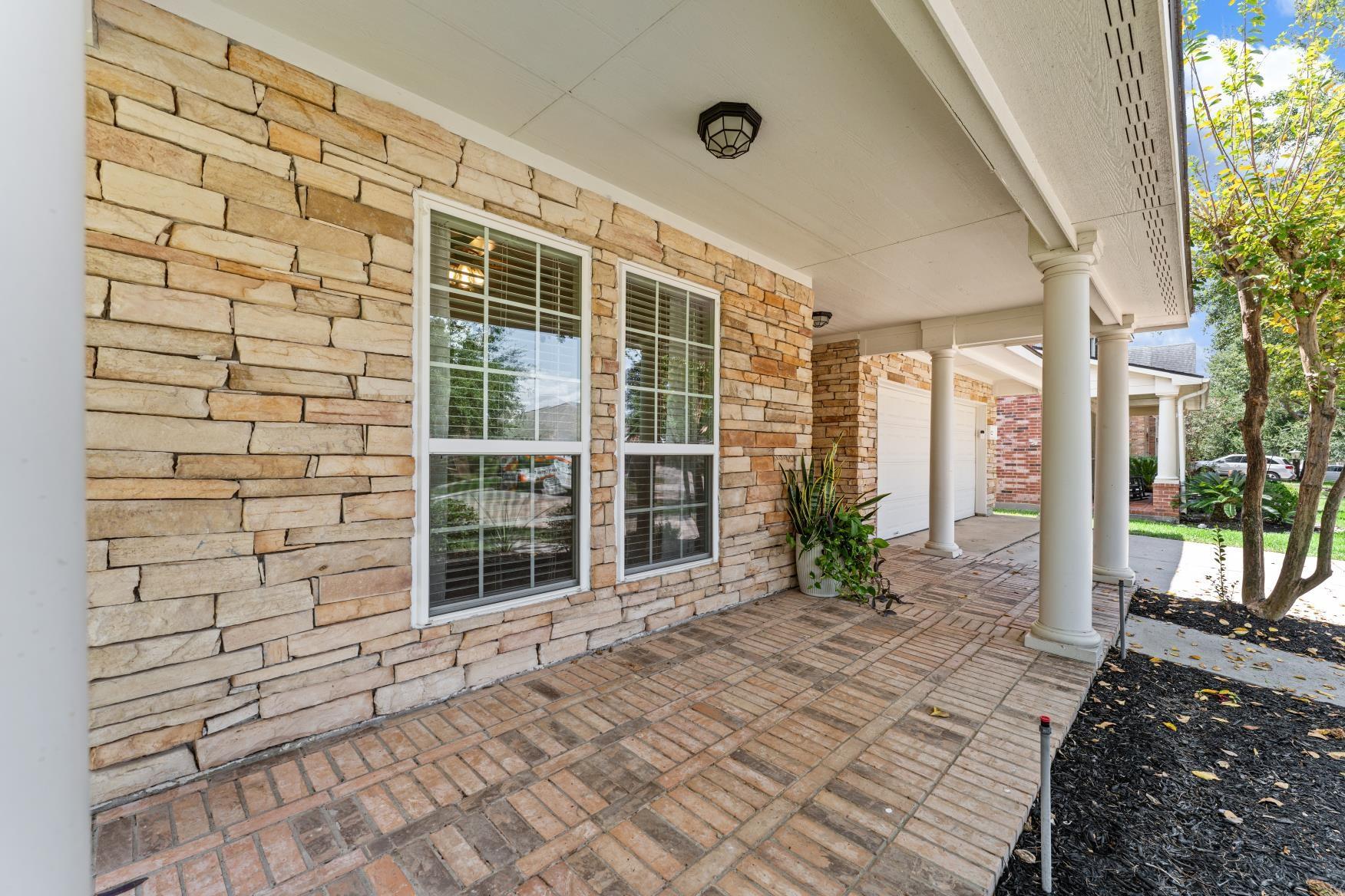 922 Spring Source Place