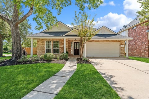 Photo of 922 Spring Source Place, Spring, TX 77373 (MLS # 72205024)