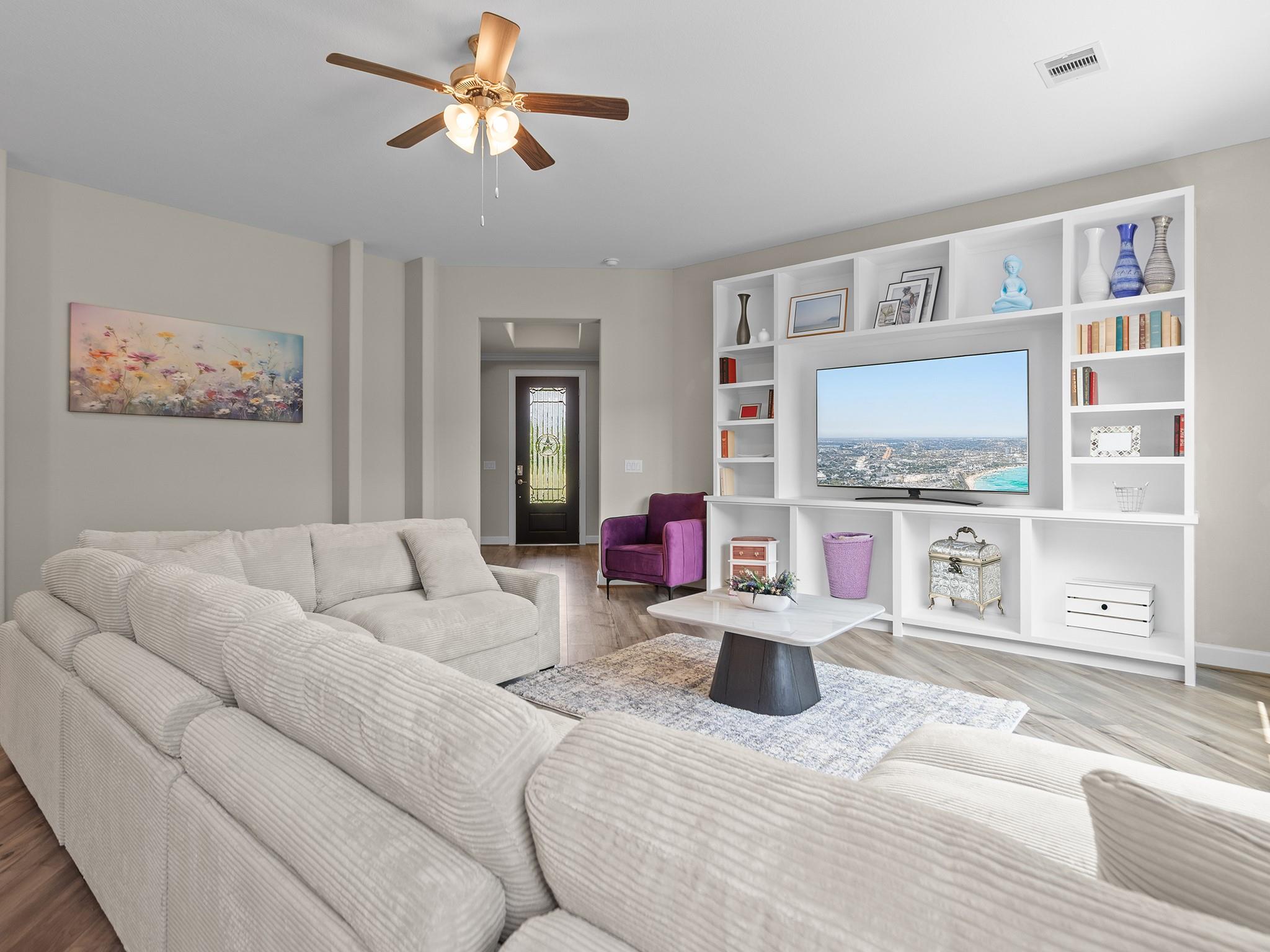 1214 Hidden Oaks Dr