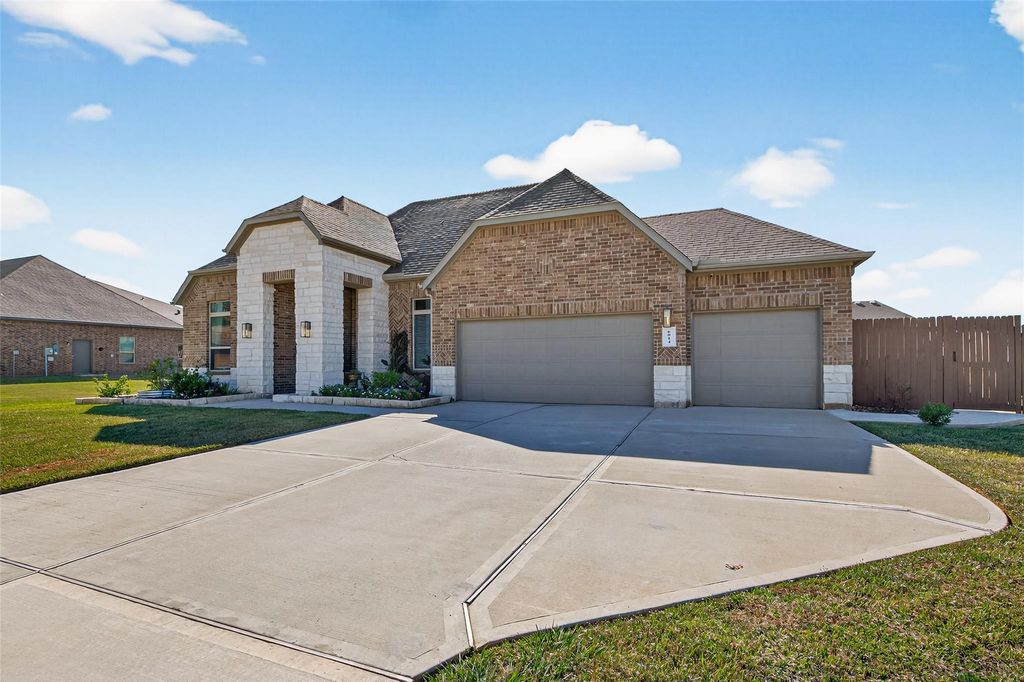 Photo of 6014 Henry Hamlet Drive, Conroe, TX 77304 (MLS # 6261427)