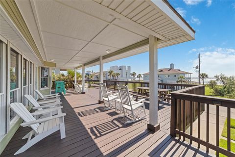 Photo of 18506 E De Vaca, Galveston, TX 77554 (MLS # 82834552)