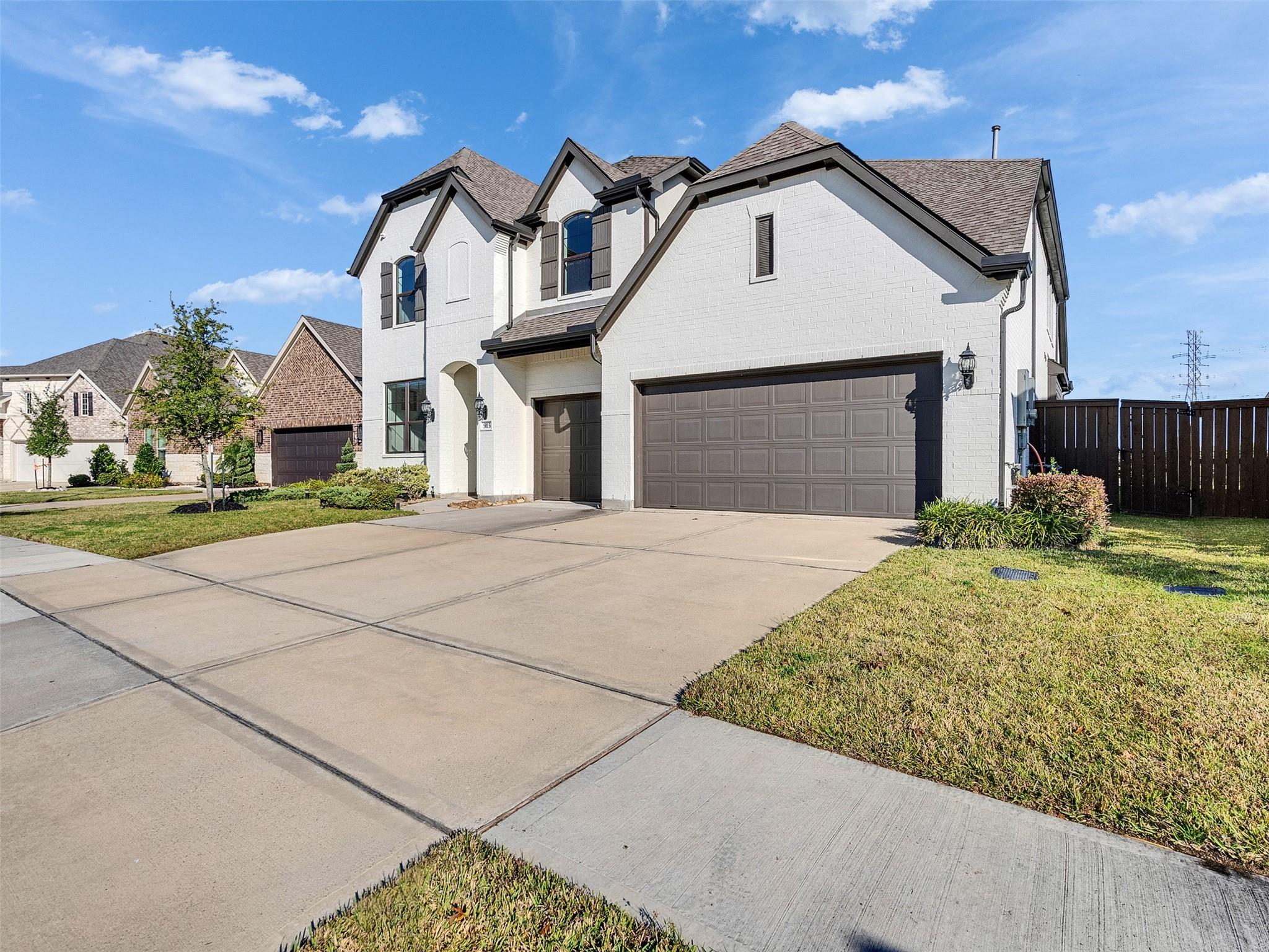 913 Goose Creek Street