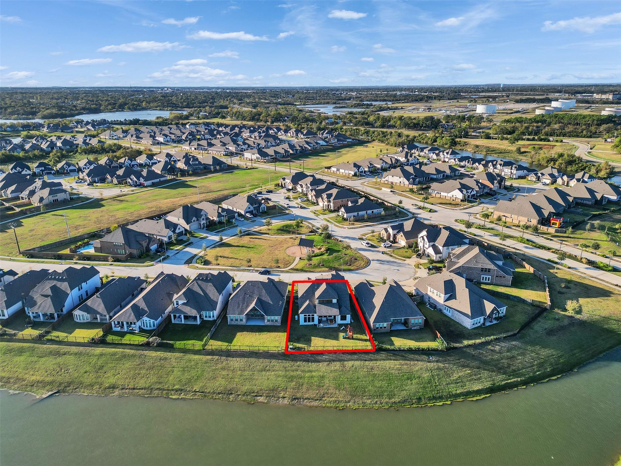 913 Goose Creek Street