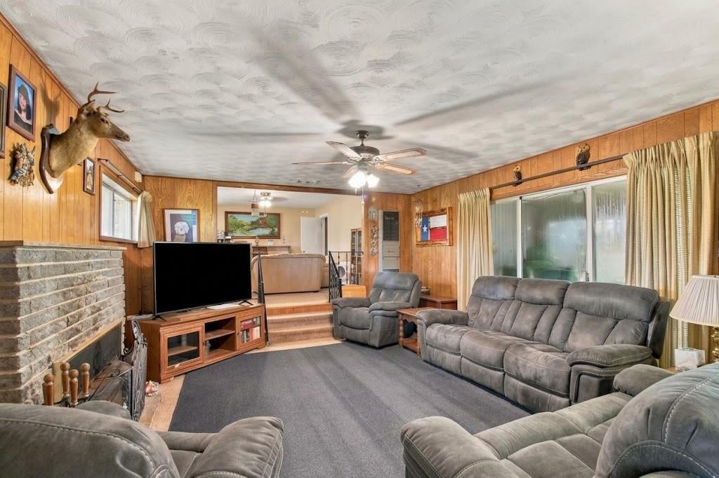 16852 County Road 809