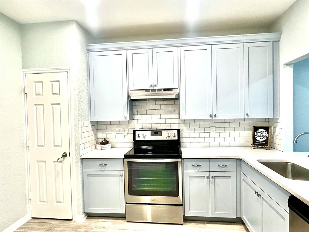 Photo of 2803 Kings Crossing Drive #205, Kingwood, TX 77345 (MLS # 70212273)