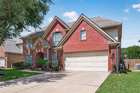Photo of 18526 Autumn Park Drive, Houston, TX 77084 (MLS # 10647978)
