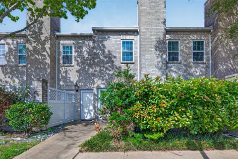 Photo of 6000 Reims Road #2204, Houston, TX 77036 (MLS # 75712547)