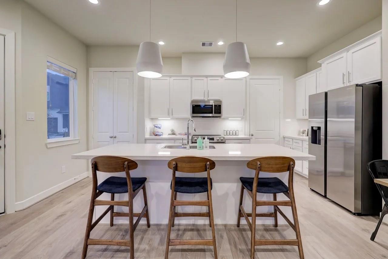 5921 Jasper Jones Way