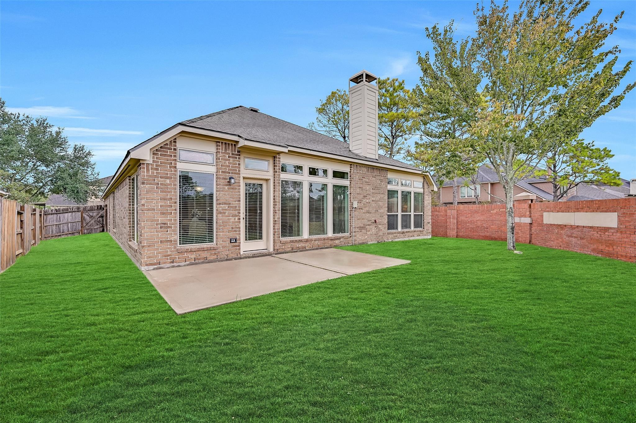 2818 Silhouette Bay Drive