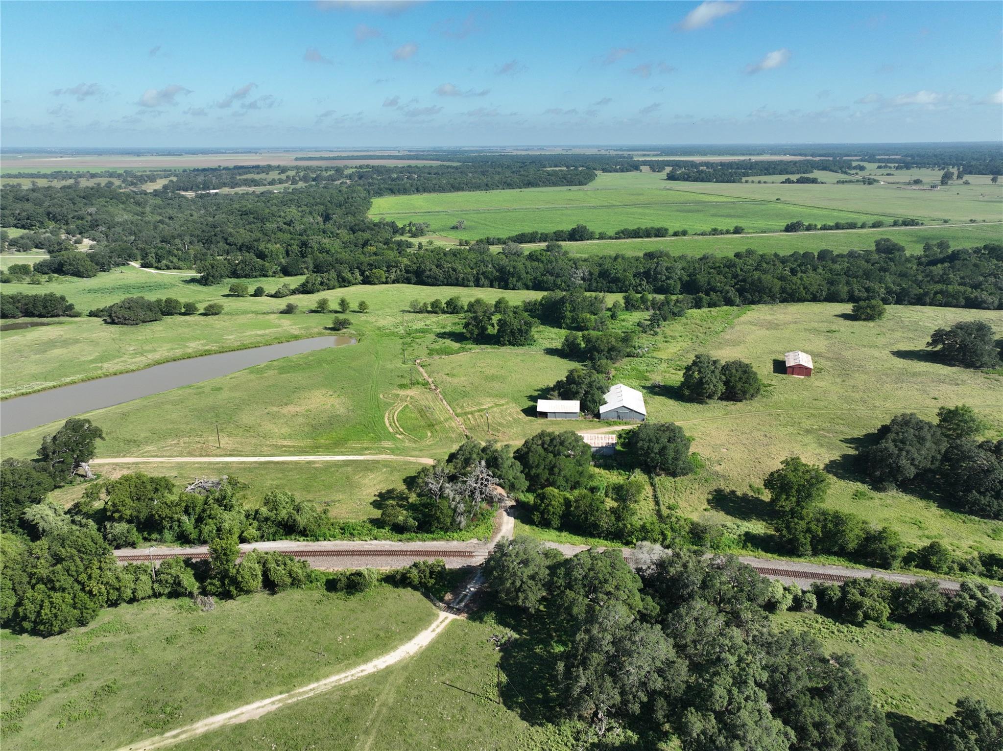 913 Acres County Road 444