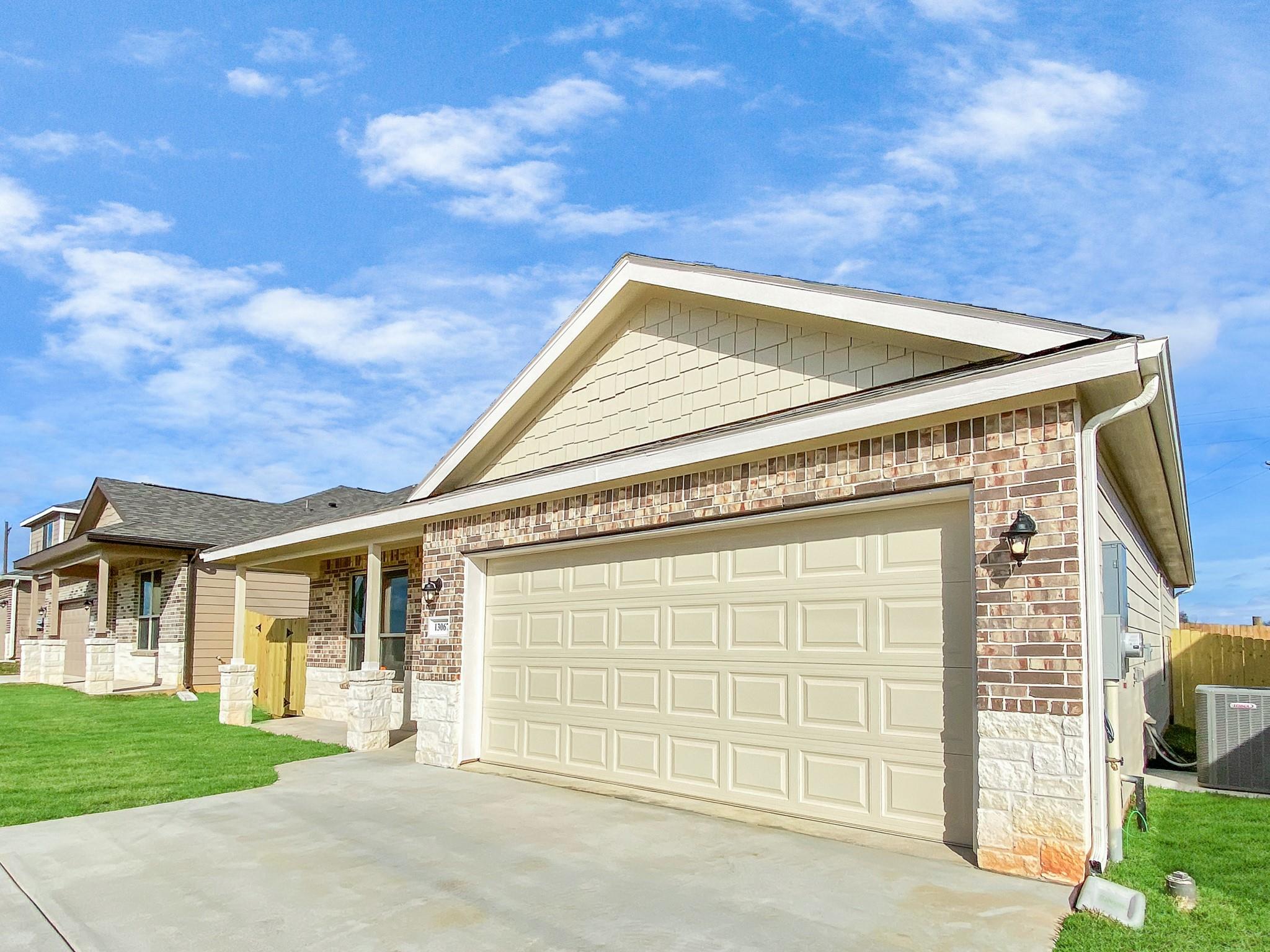 13067 Clearview Drive