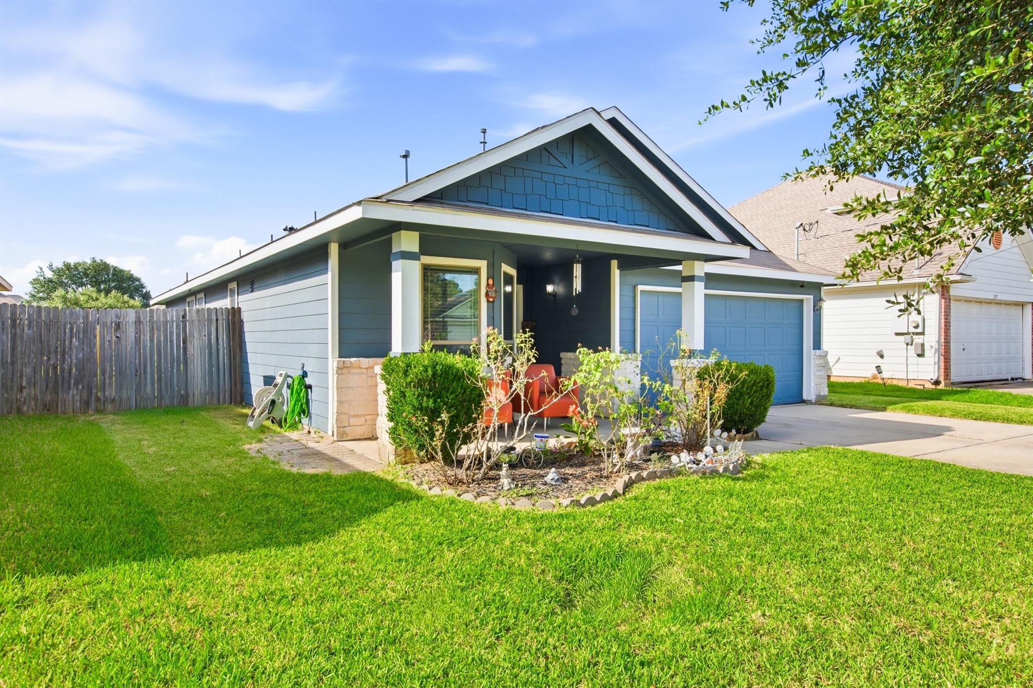 2315 Shady Tree Lane