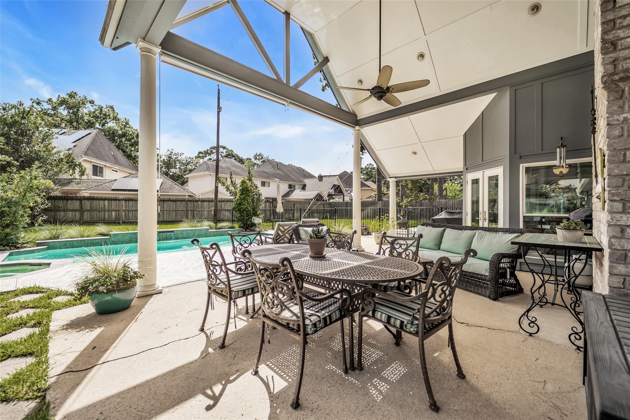8018 Northbridge Drive