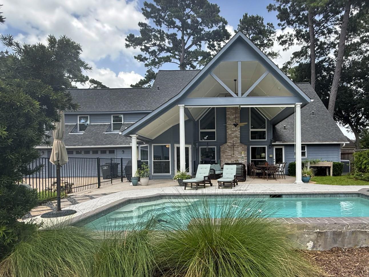 8018 Northbridge Drive