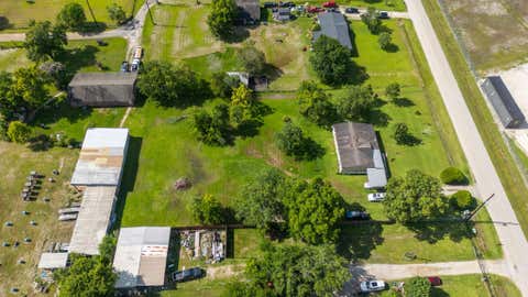 Photo of 17520 Janacek Road, Crosby, TX 77532 (MLS # 83315052)