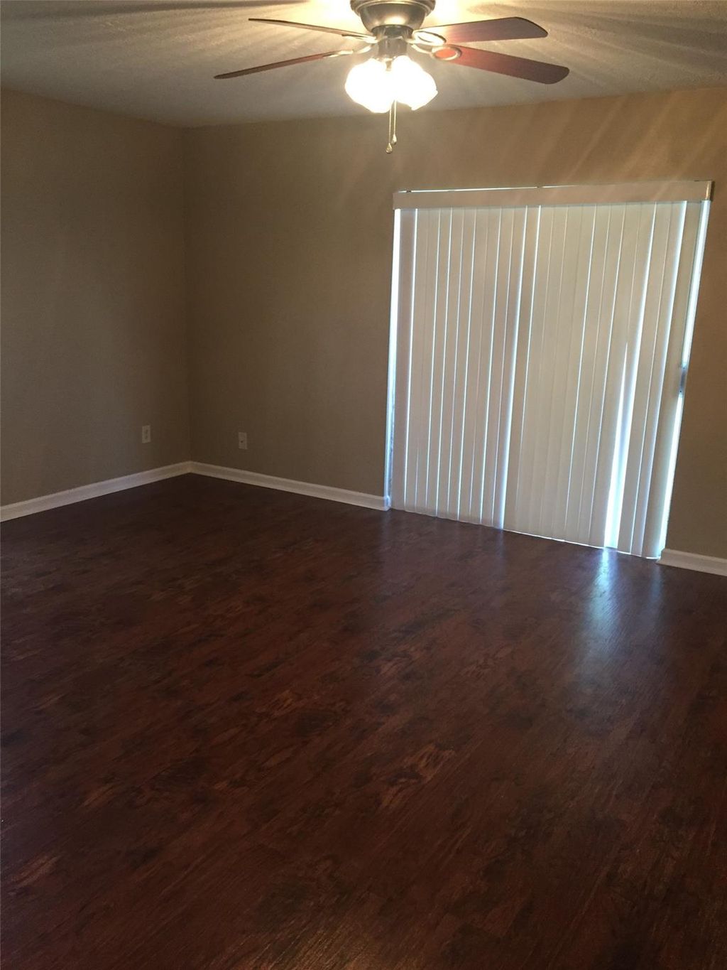 Photo of 526 Broad Ripple Drive, Houston, TX 77336 (MLS # 66864598)