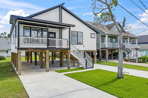 Photo of 226 S Y Street, La Porte, TX 77571 (MLS # 65287685)