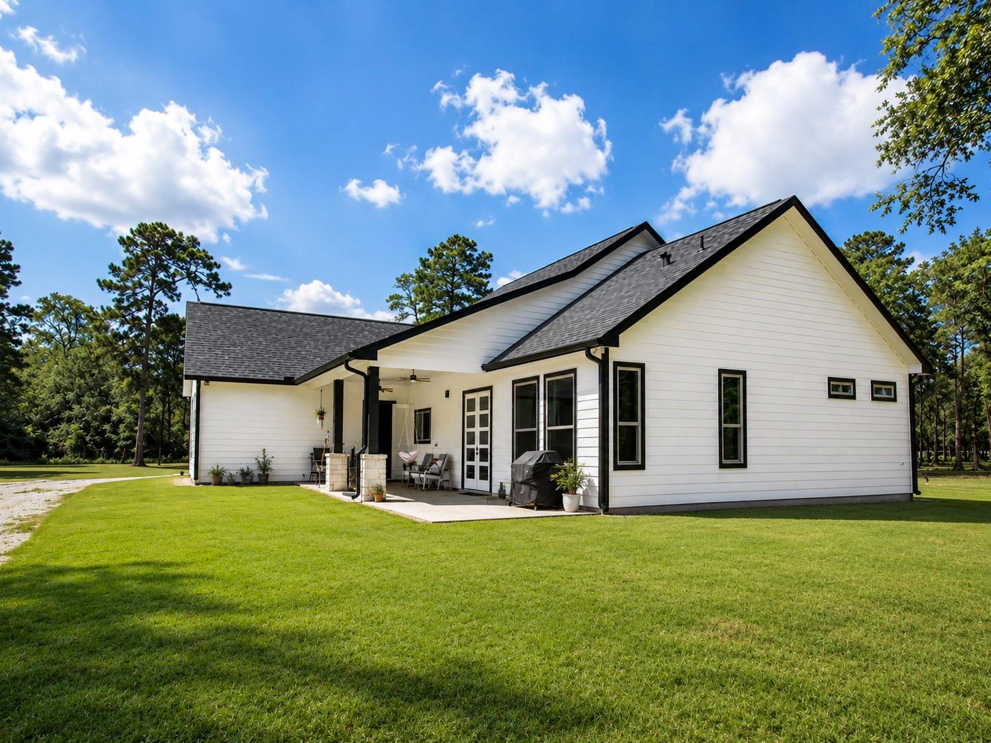 26898 Forest Hills Lane