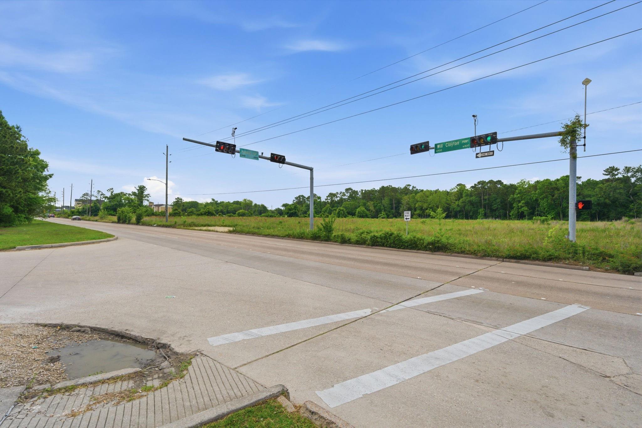 6874 Will Clayton Pkwy