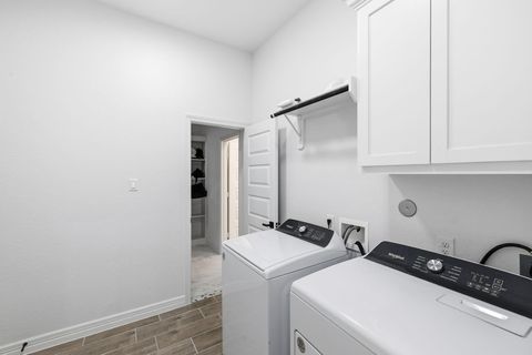 Tiny photo for 513 Little Spring Court, Anahuac, TX 77514 (MLS # 56343307)