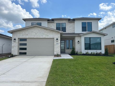 Photo of 1904 Drover Lane, Rosenberg, TX 77471 (MLS # 84829368) Photo of 1904 Drover Lane, Rosenberg, TX 77471 (MLS # 84829368)