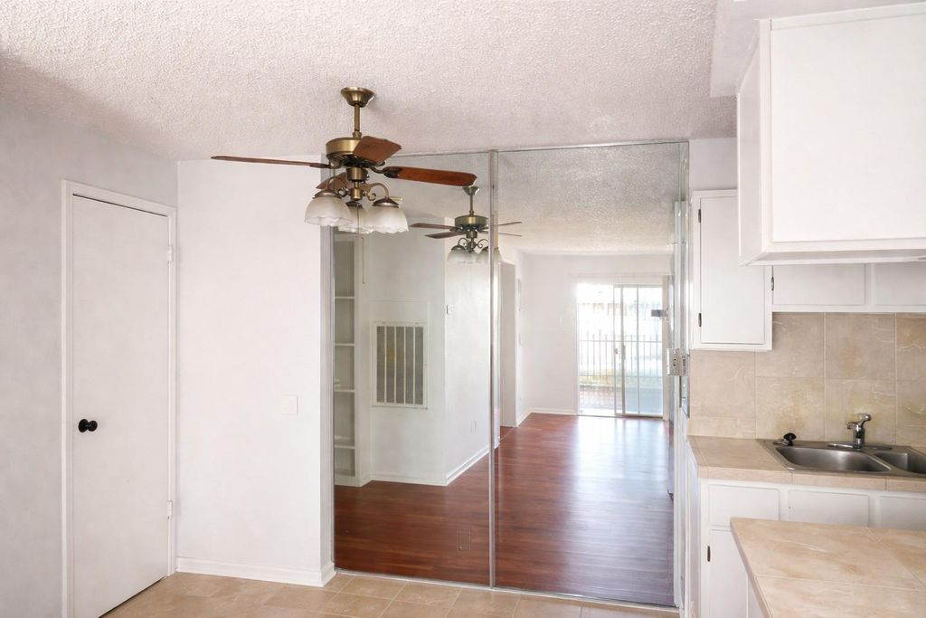 Photo of 2750 Holly Hall Street #713, Houston, TX 77054 (MLS # 72673401)