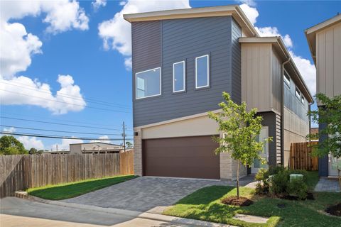 Photo of 5726 Rucio Lane Ln, Houston, TX 77092 (MLS # 66268958)
