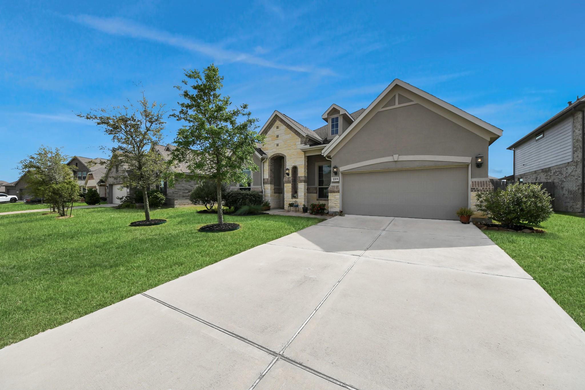 2215 Keystone Ridge Lane