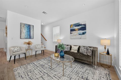 Photo of 5027 Willow Glen Drive #A-B, Houston, TX 77033 (MLS # 48372487)