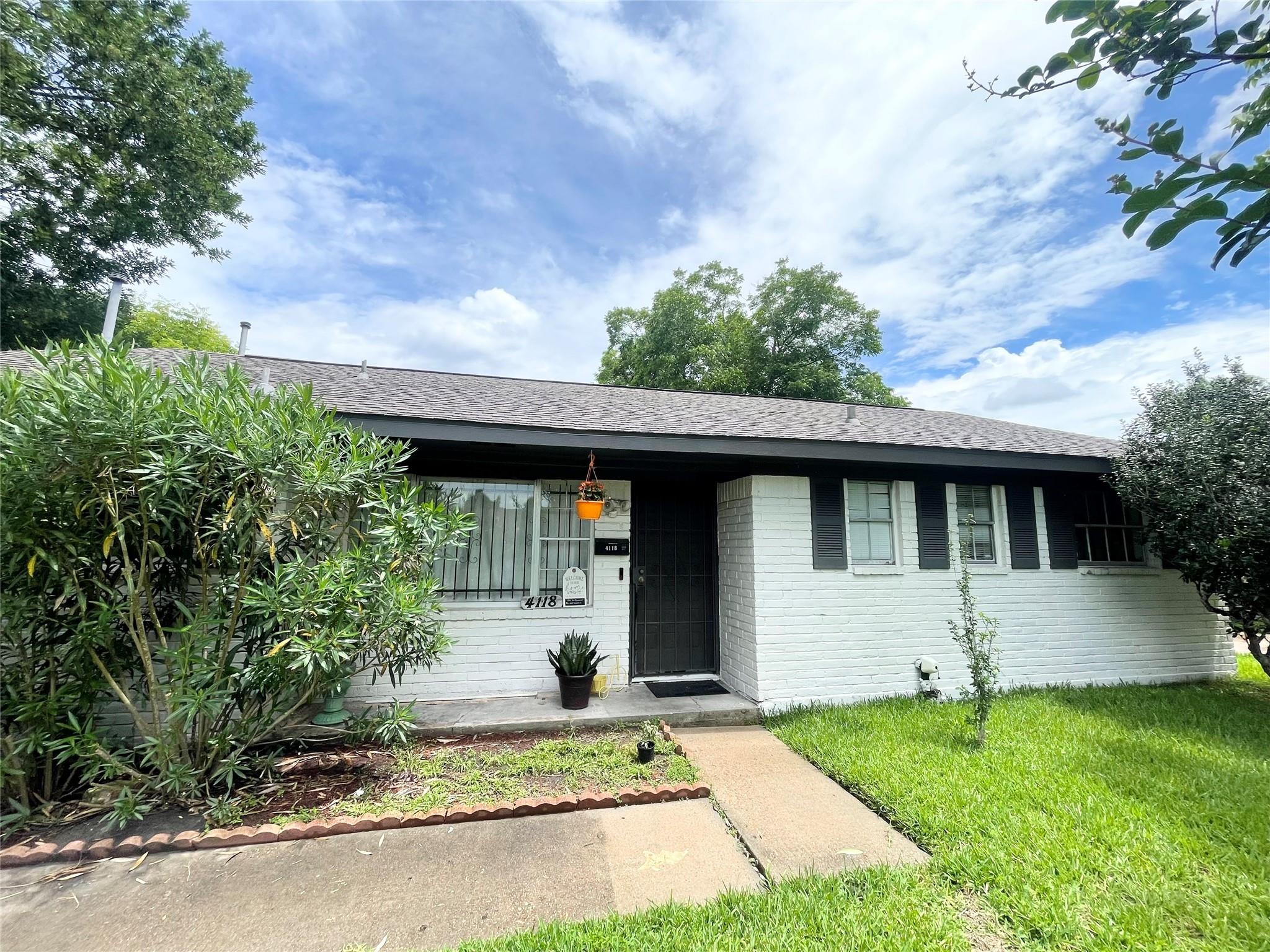 4118 Ebbtide Drive