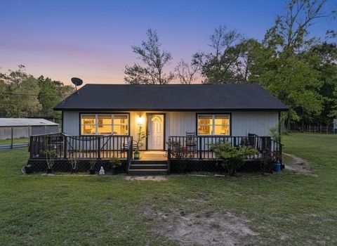 461 Trails End Drive Cleveland TX 77328